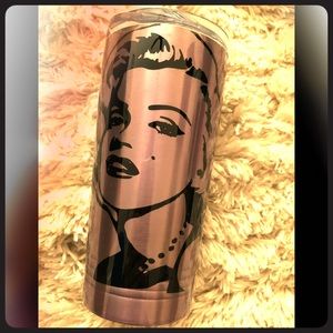 Custom Tumbler cups. Can be personalized 20 oz $45